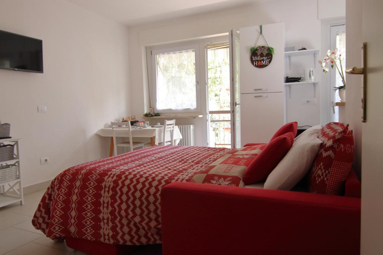 Atelier Leopardi In Meran Apartment Bagian luar foto