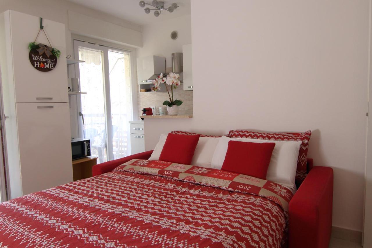 Atelier Leopardi In Meran Apartment Bagian luar foto